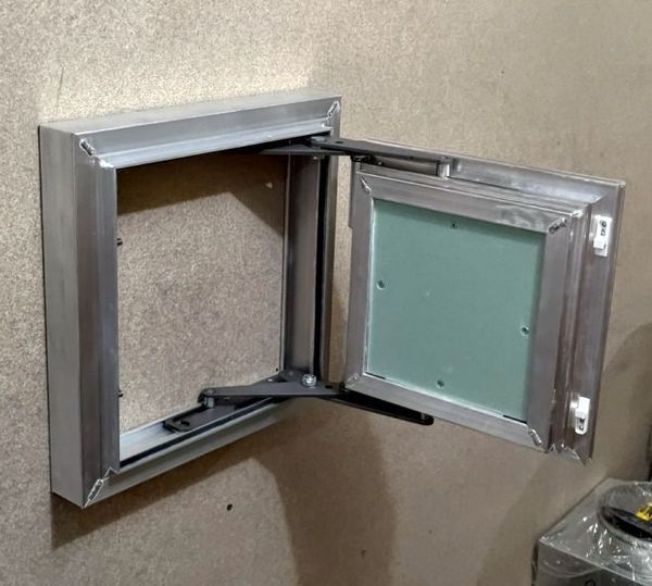 90 градусов открытия Люк Софт